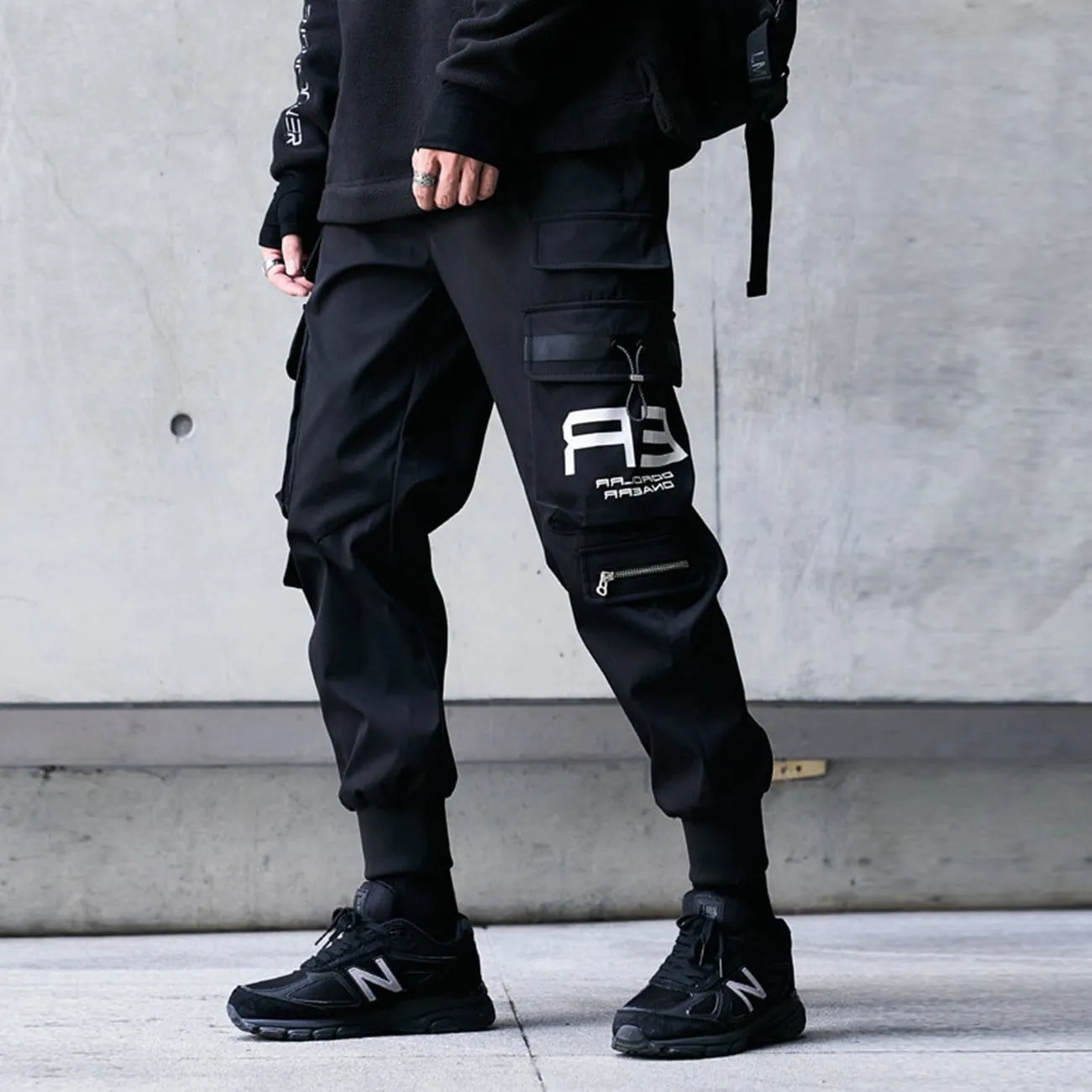 WLS Function Elastic Zipper Pockets Cargo Pants