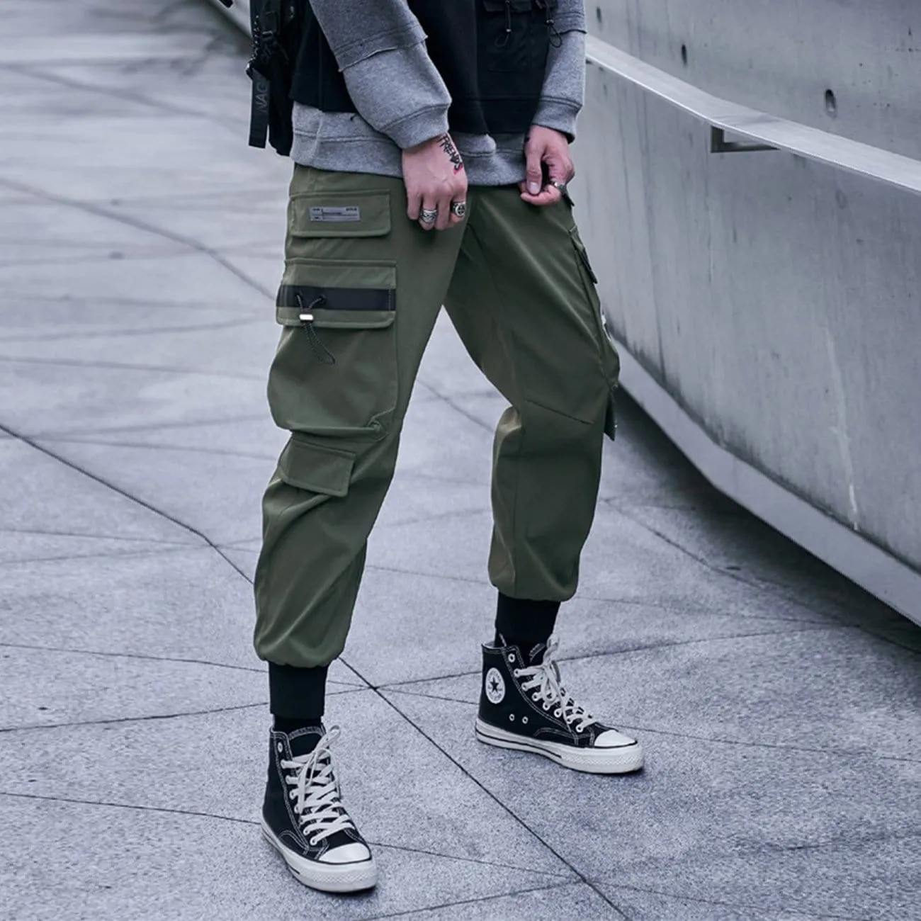 WLS Function Elastic Zipper Pockets Cargo Pants